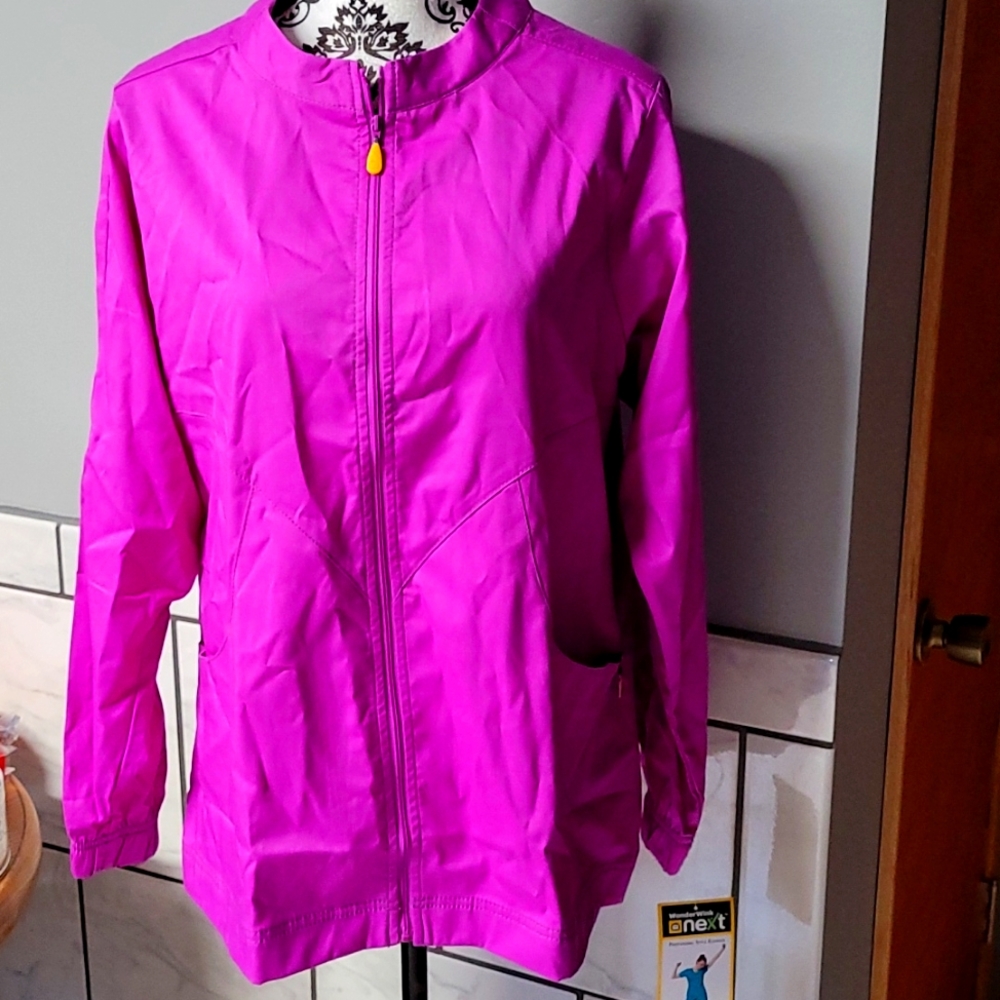 Wonderwink next scrub top, purple large